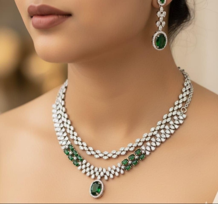 Royal Diamond Style Necklace Set - Image 2